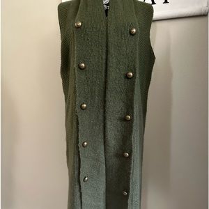 Lane Bryant Sweater Vest Army Green with novelty buttons 💚